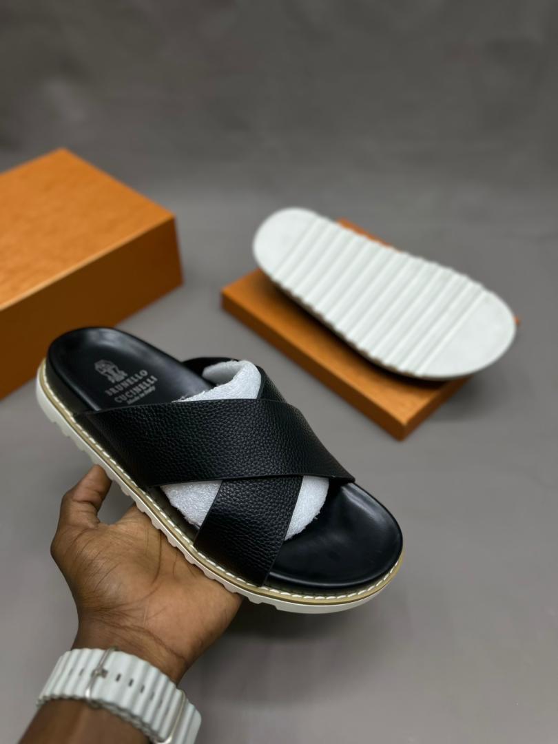 Cruze Slides – Premium Comfort Redefined - Image 4