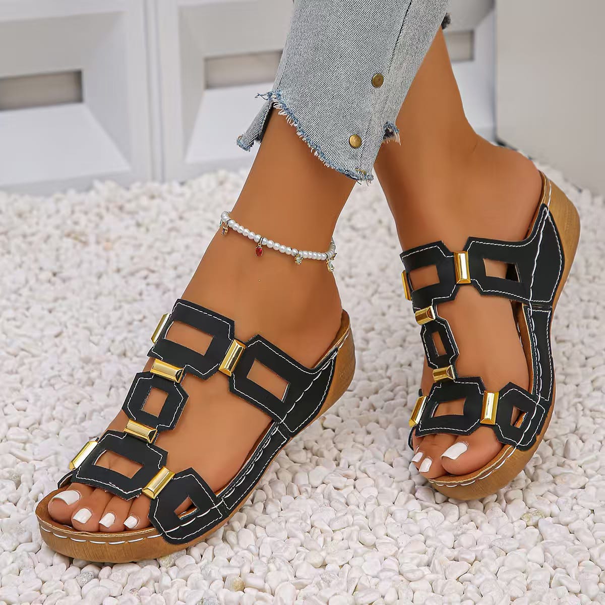 👑 GoldLink™ Premium Comfort Platform Sandals – Stylish, Lightweight & All-Day Support - Image 9